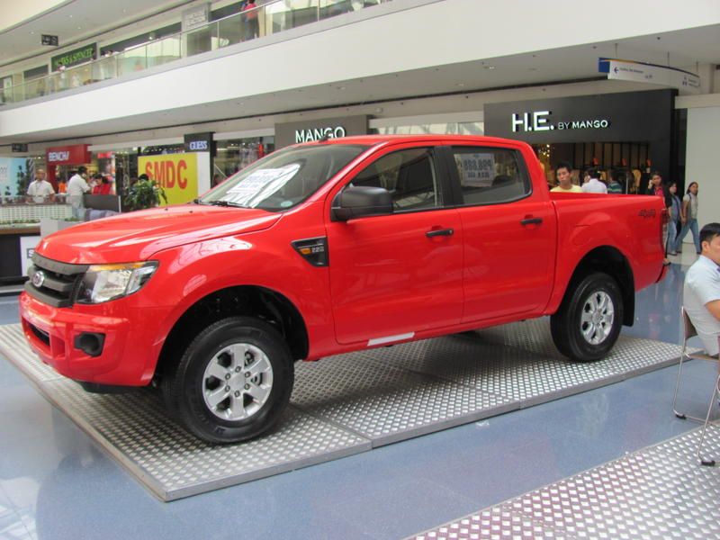 Illustration for article titled I Fondled The New Stick Shift Filipino Ford Ranger